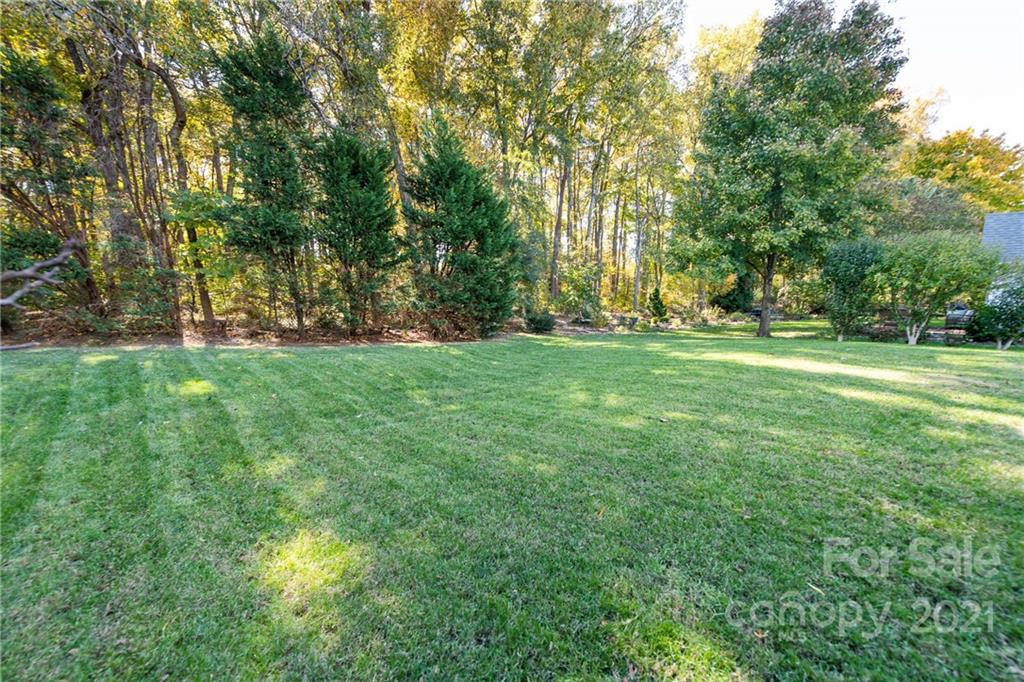 11813 Old Timber Road Charlotte, NC 28269 - Photo 24 of 28 Gallery Image 24