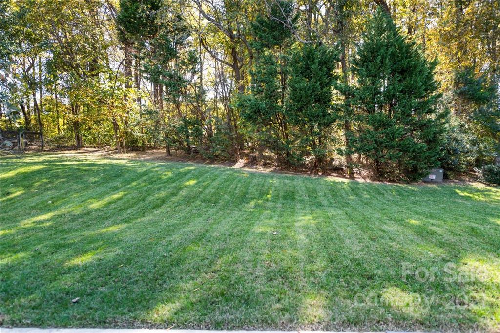 11813 Old Timber Road Charlotte, NC 28269 - Photo 25 of 28 Gallery Image 25