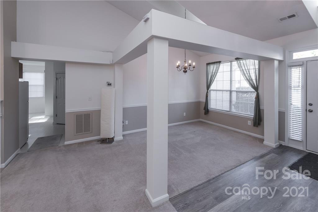 11813 Old Timber Road Charlotte, NC 28269 - Photo 6 of 28 Gallery Image 6