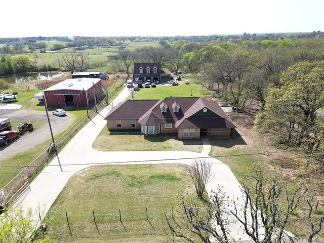 $695,000 | 3612 Country Vista Drive, Burleson, TX 76028