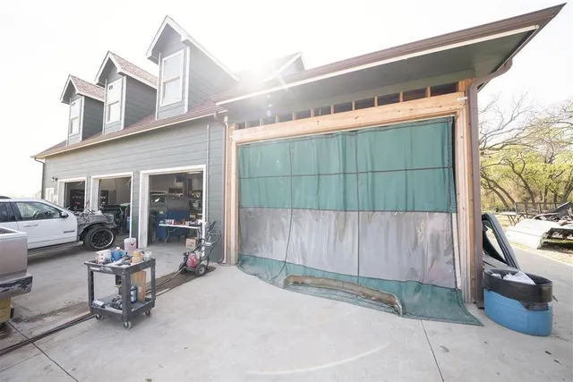 $695,000 | 3612 Country Vista Drive, Burleson, TX 76028