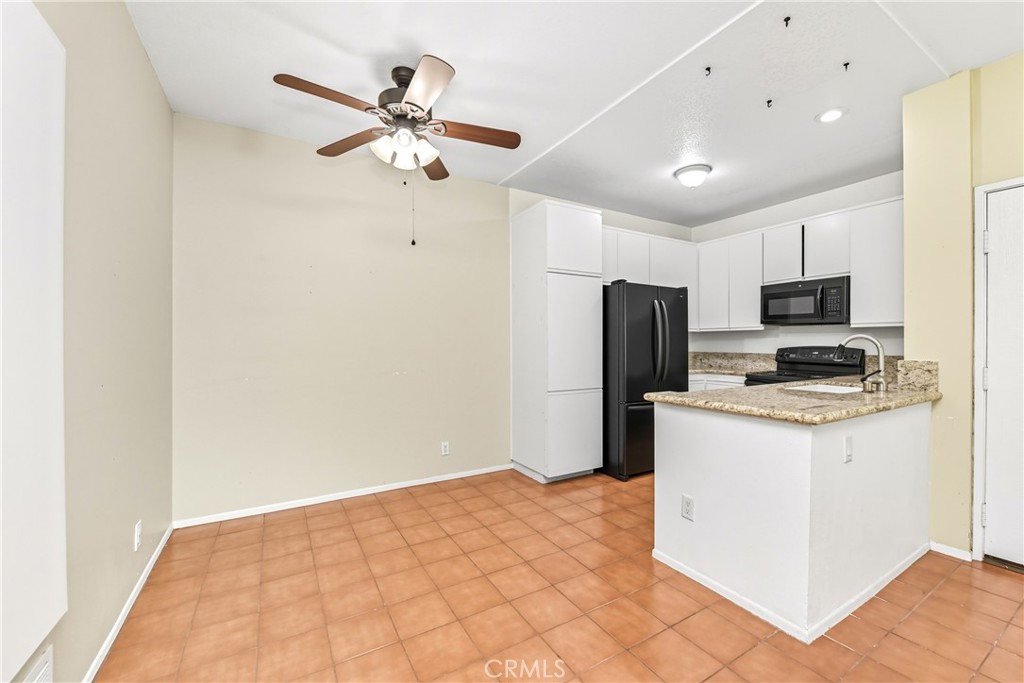 27668 Haskell Canyon Road Saugus, CA 91350 - Photo 5 of 18