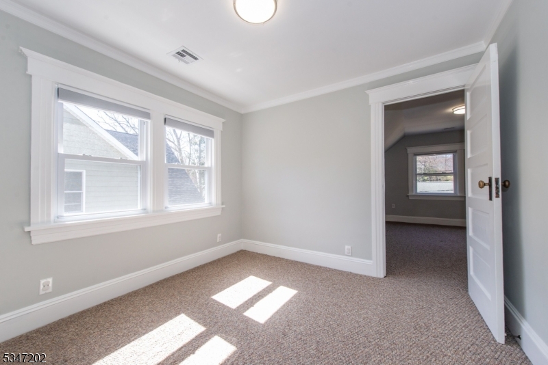 46 Dunnell Road Maplewood, NJ 07040 - Photo 13 of 17