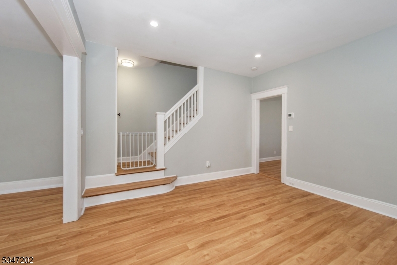 46 Dunnell Road Maplewood, NJ 07040 - Photo 5 of 17