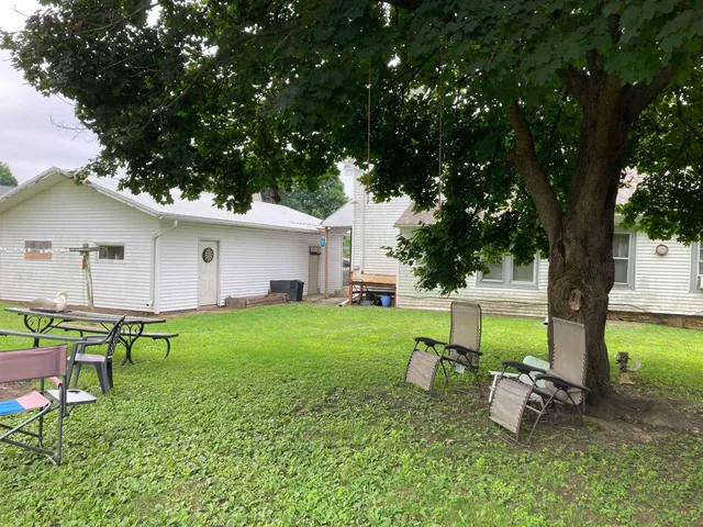 $259,000 | 401 West Daley Spring Green, Spring Green, WI 53588