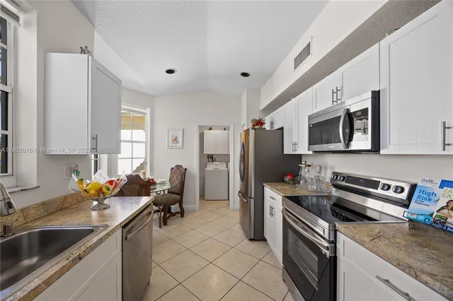 $544,900 | 2658 Southwest 189th Avenue, Miramar, FL 33029