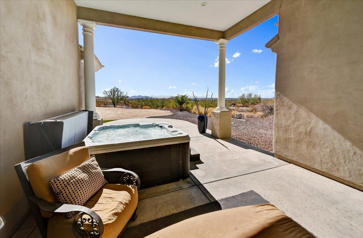 412 East Yearling Road Phoenix, AZ 85085 - Photo 51 of 51 a living room with furniture