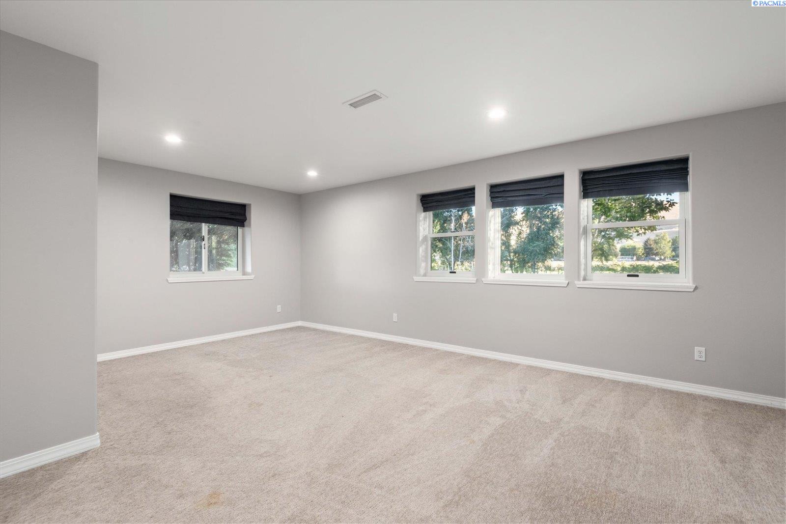 9104 South Moore Road Prosser, WA 99350 - Photo 36 of 50 Gallery Image 36