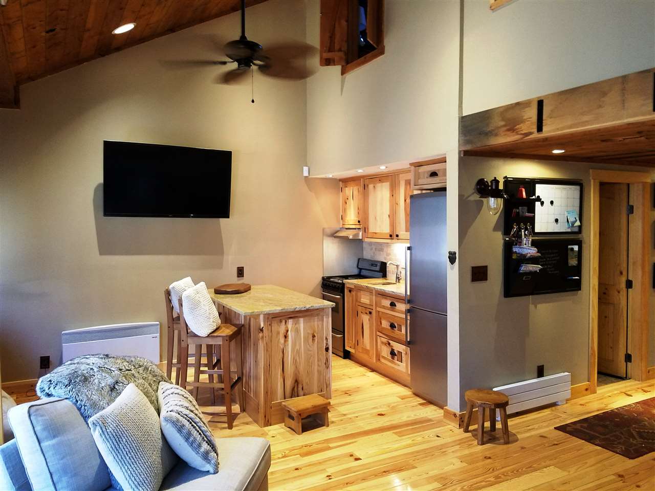 32 Tripplewood Road, Unit 2 Campton, NH 03223 - Photo 4 of 15 Gallery Image 4