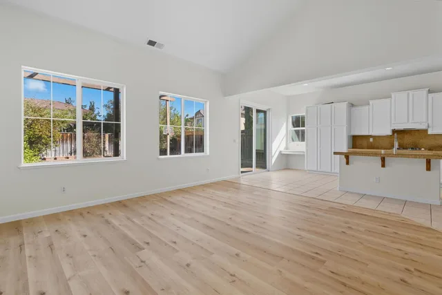 $959,800 | 155 East Heritage Drive, Mountain House, CA 95391