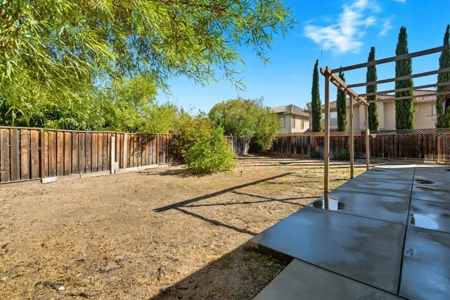 $959,800 | 155 East Heritage Drive, Mountain House, CA 95391