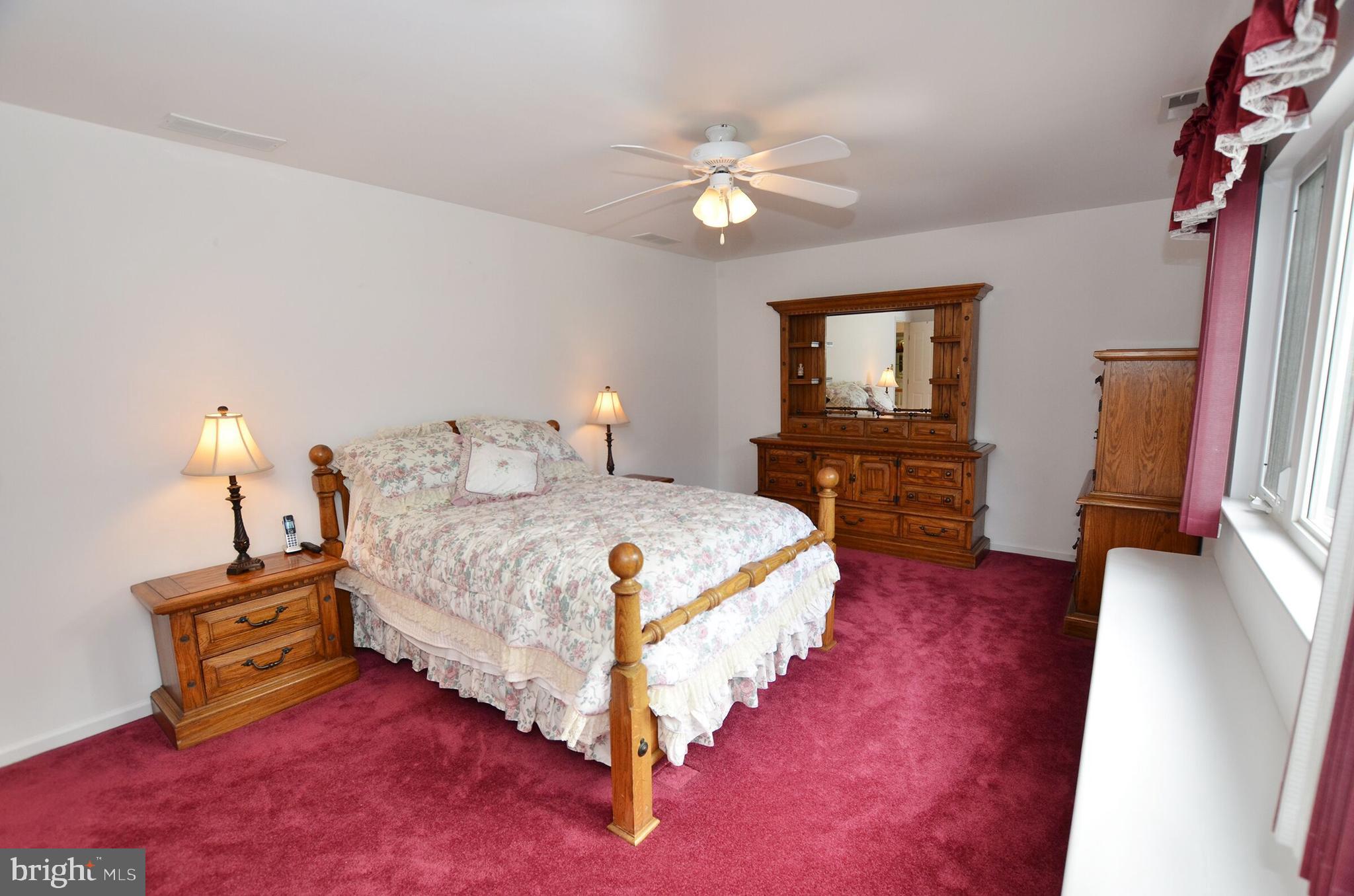 415 Marie Drive Wallingford, PA 19086 - Photo 28 of 57