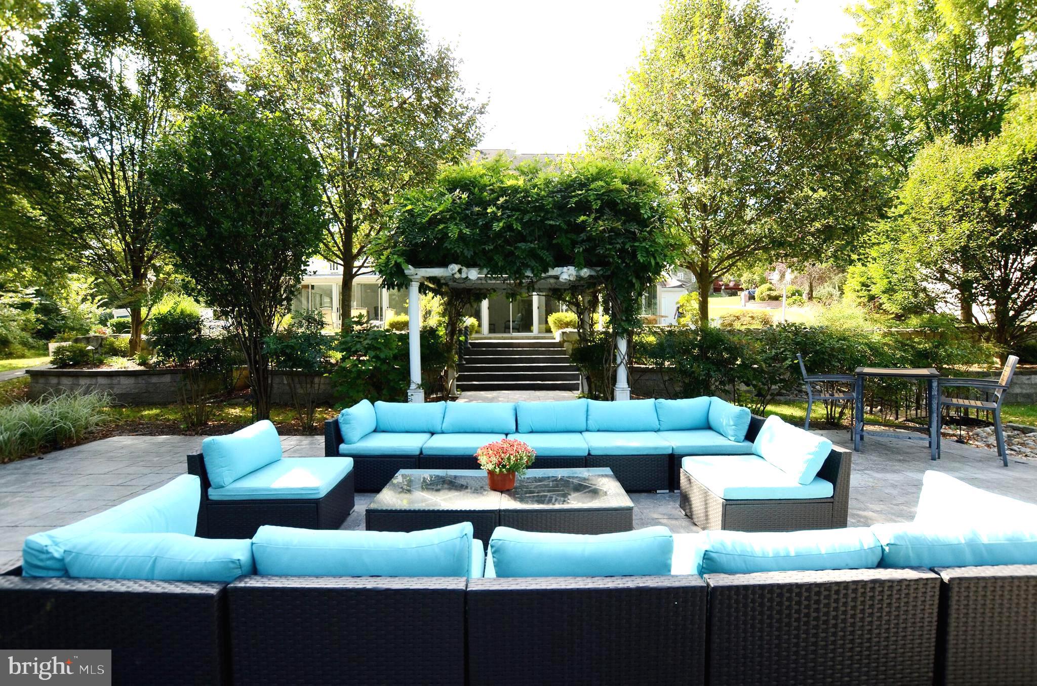 415 Marie Drive Wallingford, PA 19086 - Photo 6 of 57