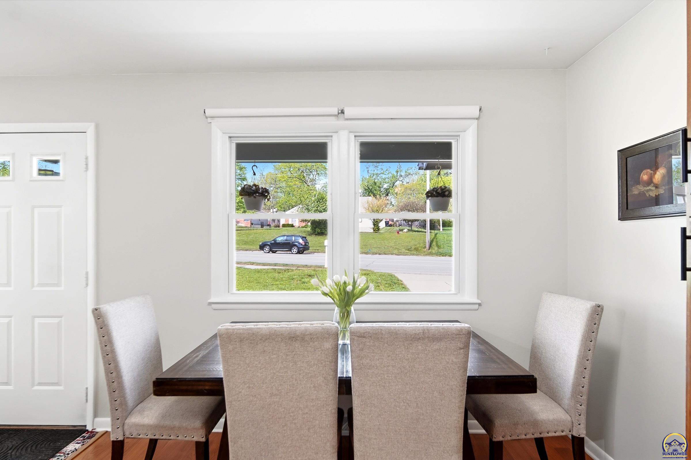 3106 Southwest Burlingame Road Topeka, KS 66611 - Photo 10 of 28