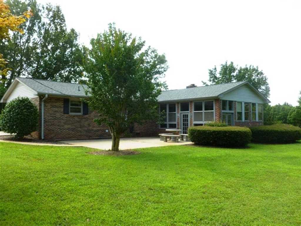 1404 Grady Hall Road Anderson, SC 29626 - Photo 18 of 25
