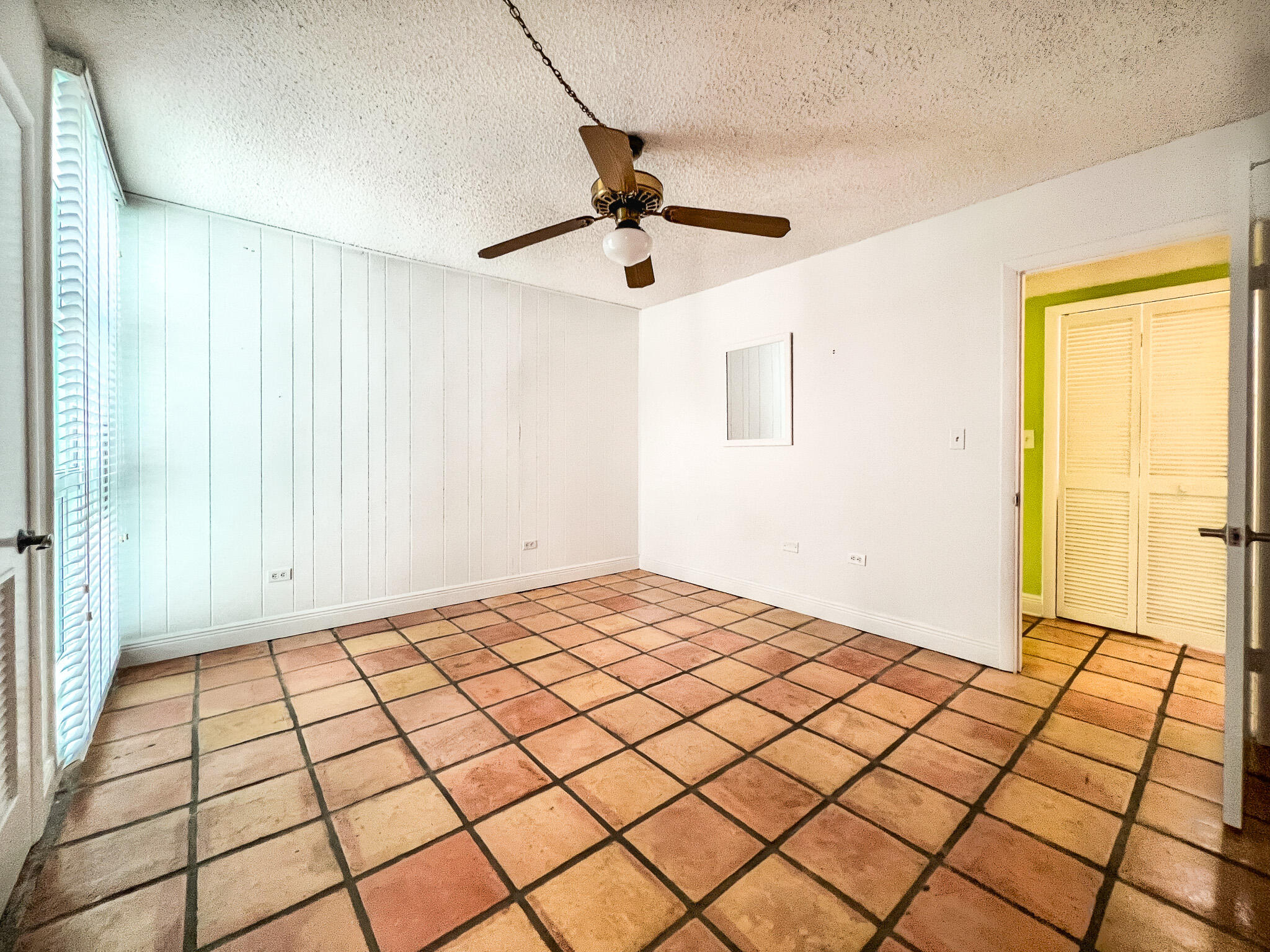 188 Atlantic Boulevard, Unit B Key Largo, FL 33037 - Photo 11 of 22 Bedroom 1