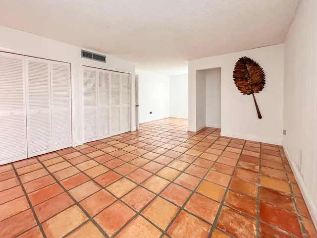 $3,600 | 188 Atlantic Boulevard, Unit B, Key Largo, FL 33037