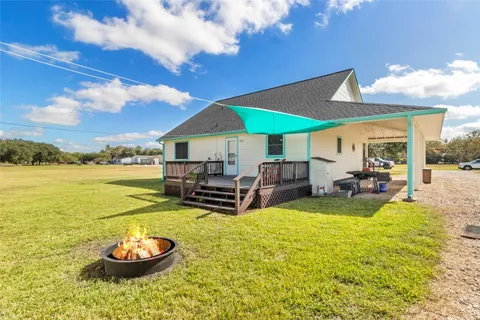 $335,000 | 17807 County Road 127, Pearland, TX 77581