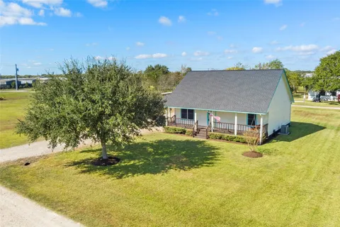 $335,000 | 17807 County Road 127, Pearland, TX 77581
