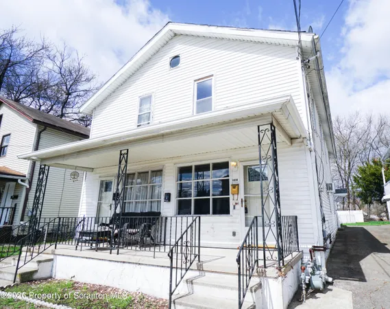 $1,600 | 1519 Meylert Avenue, Scranton, PA 18509
