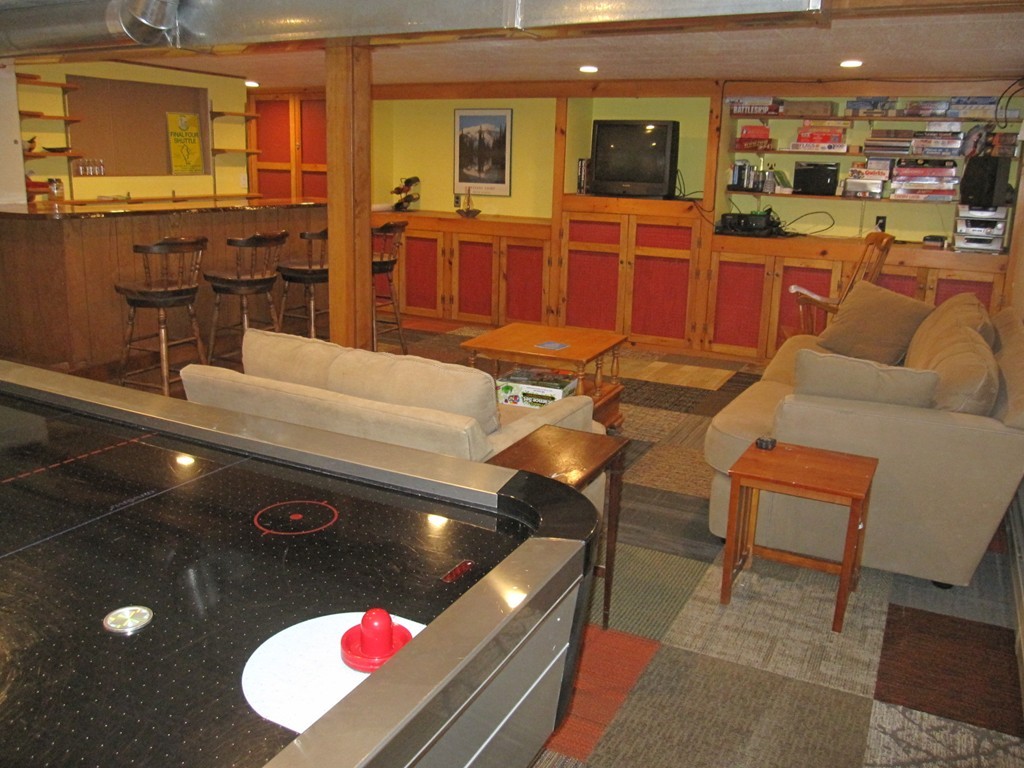 192 Plain Road Greenfield, MA 01301 - Photo 22 of 24 Gallery Image 22