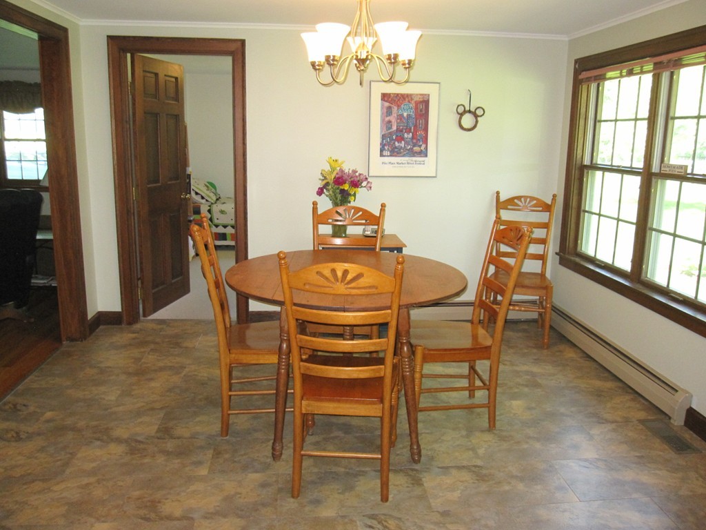 192 Plain Road Greenfield, MA 01301 - Photo 7 of 24 Gallery Image 7