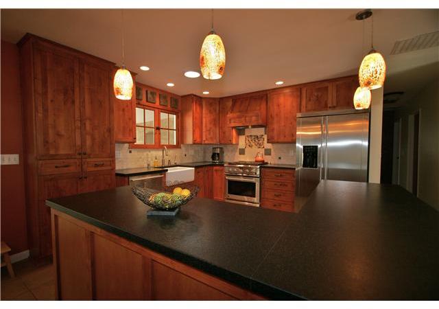 13734 East Lakeview Road Lakeside, CA 92040 - Photo 1 of 25 Gallery Image 1