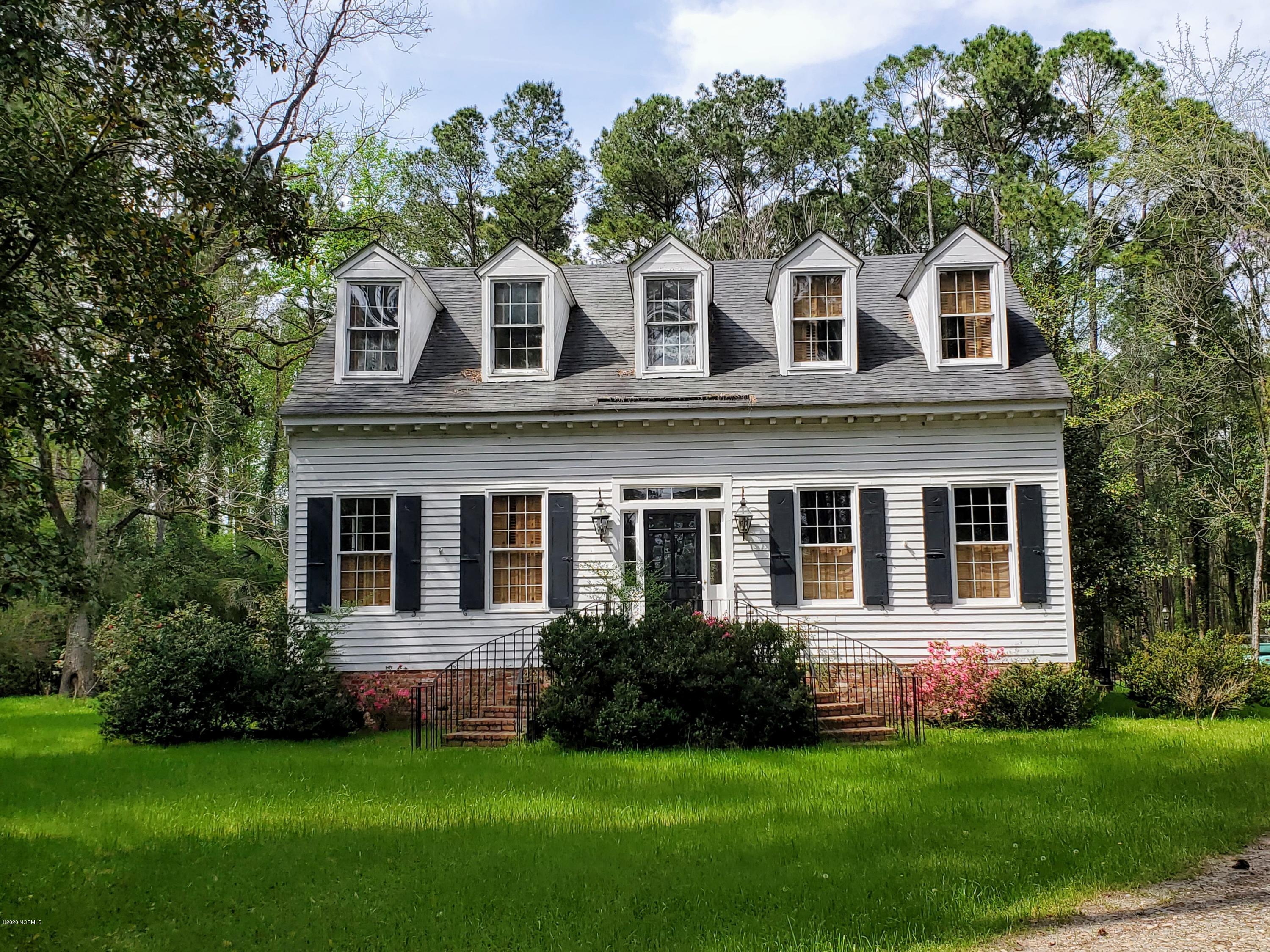 886 Golf Course Road Whiteville, NC 28472 - Photo 1 of 36 Front View of House
