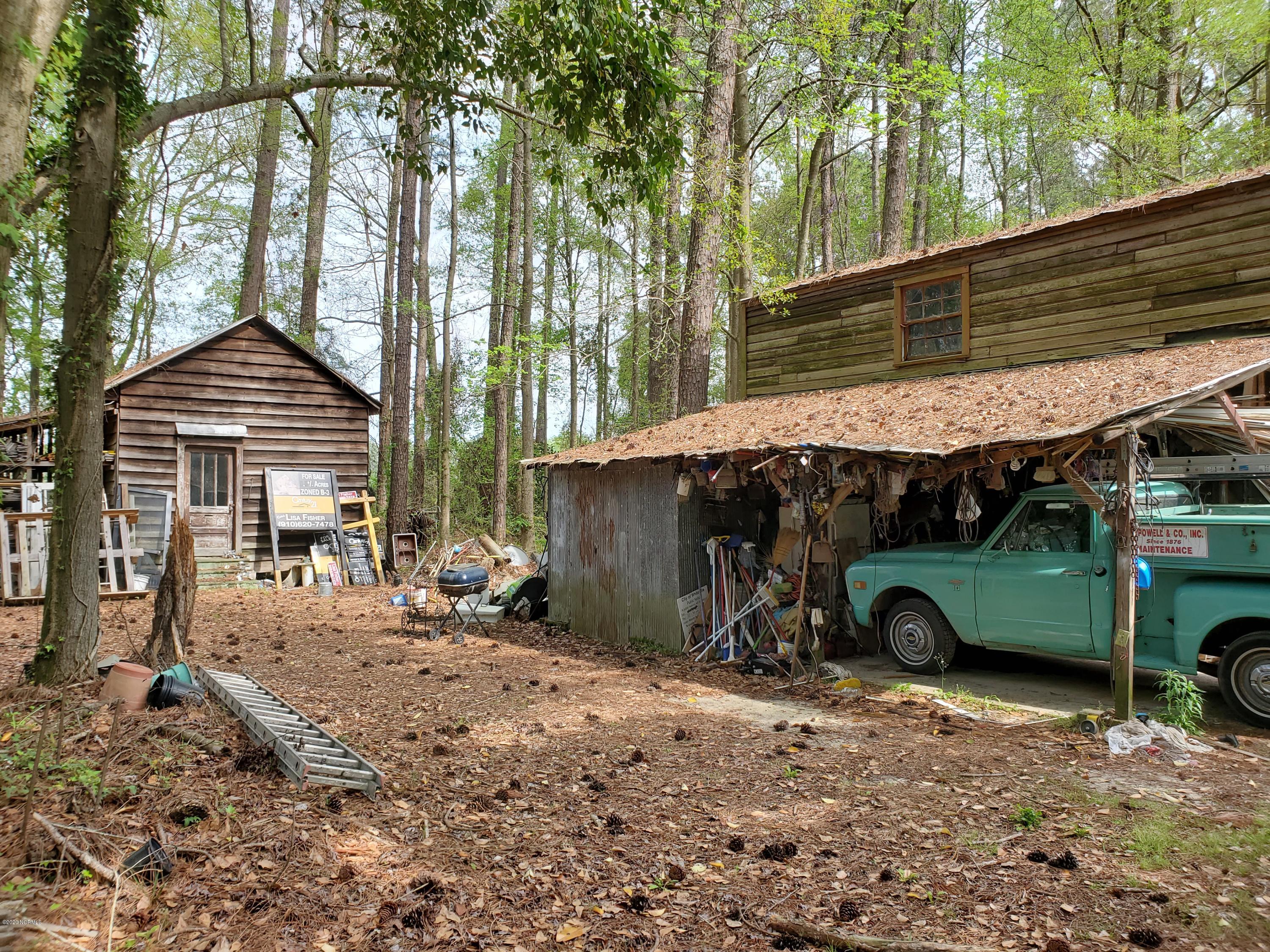 886 Golf Course Road Whiteville, NC 28472 - Photo 11 of 36 Detached Buildings/Shed