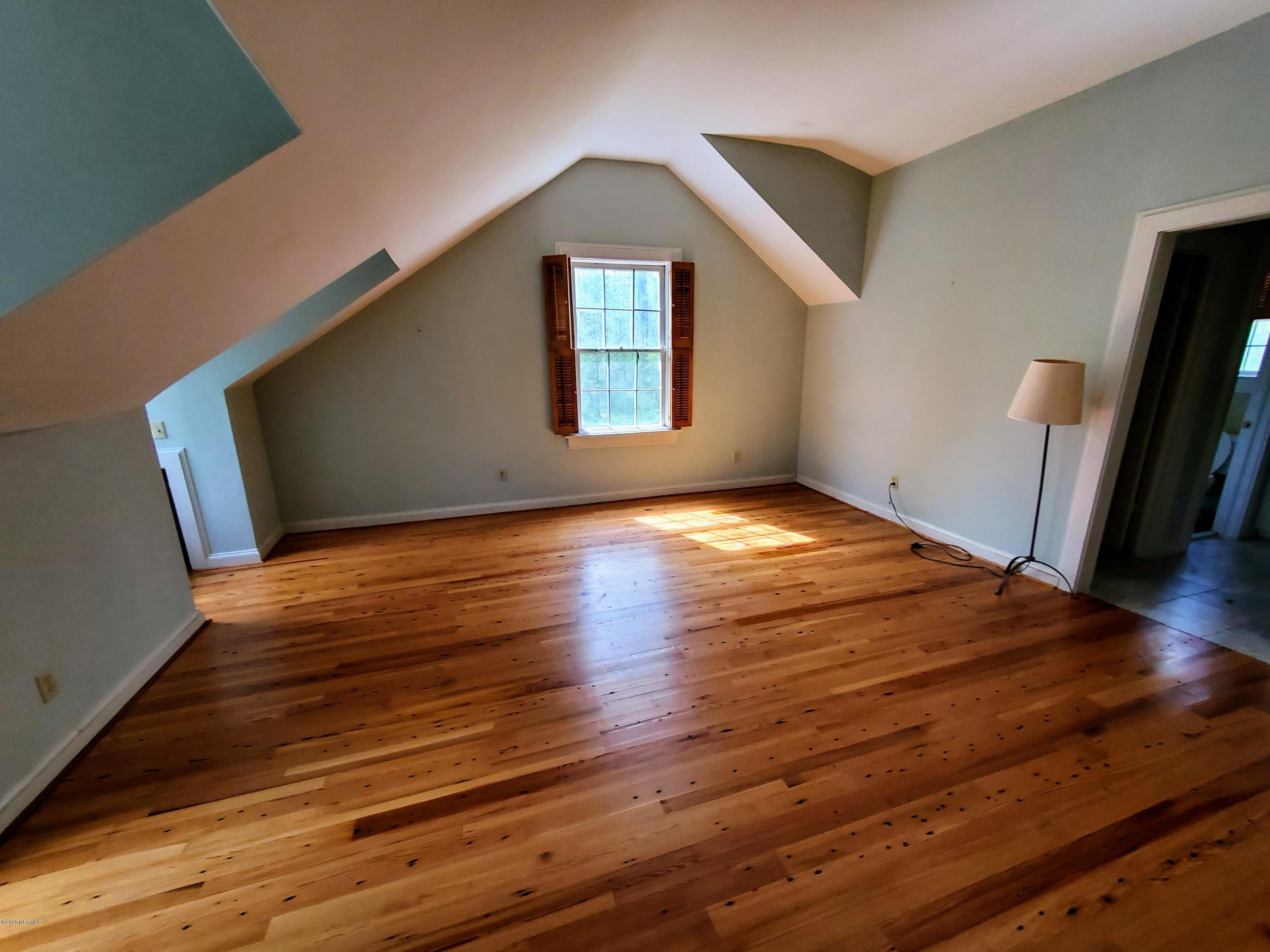 886 Golf Course Road Whiteville, NC 28472 - Photo 24 of 36 2nd Floor Bedroom