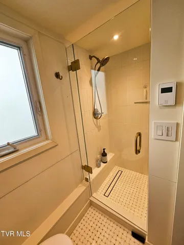 $1,400,000 | 760 Church Road, Fall Branch, TN 37656