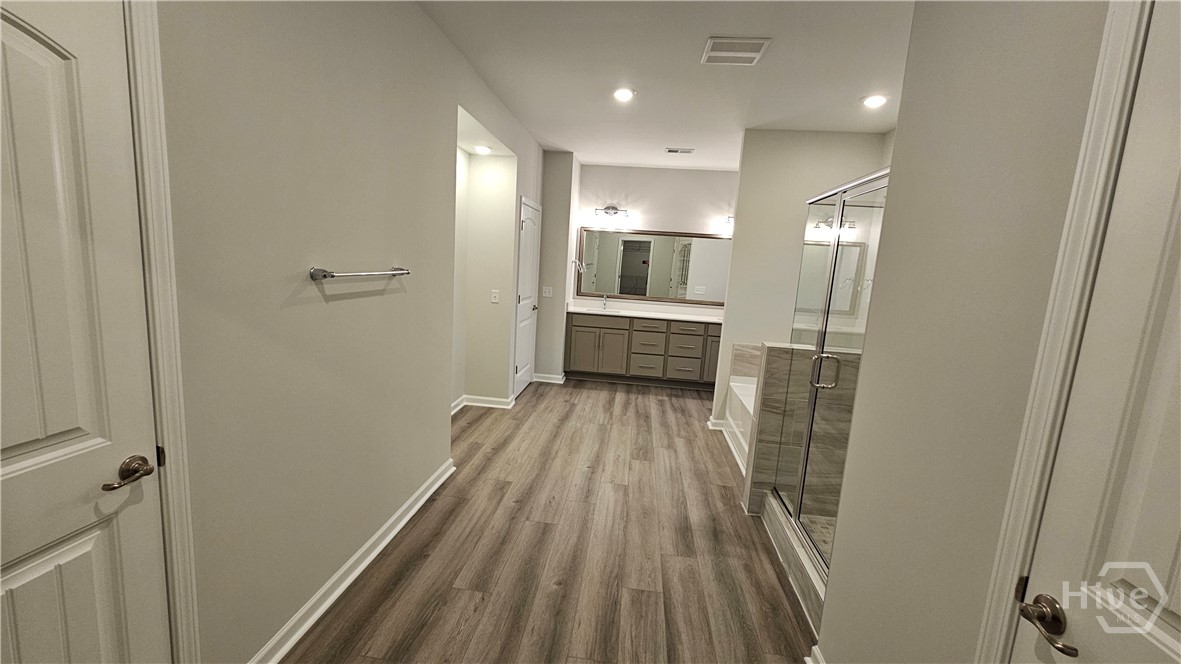 175 Champlain Drive Pooler, GA 31322 - Photo 13 of 36 Primary Bath