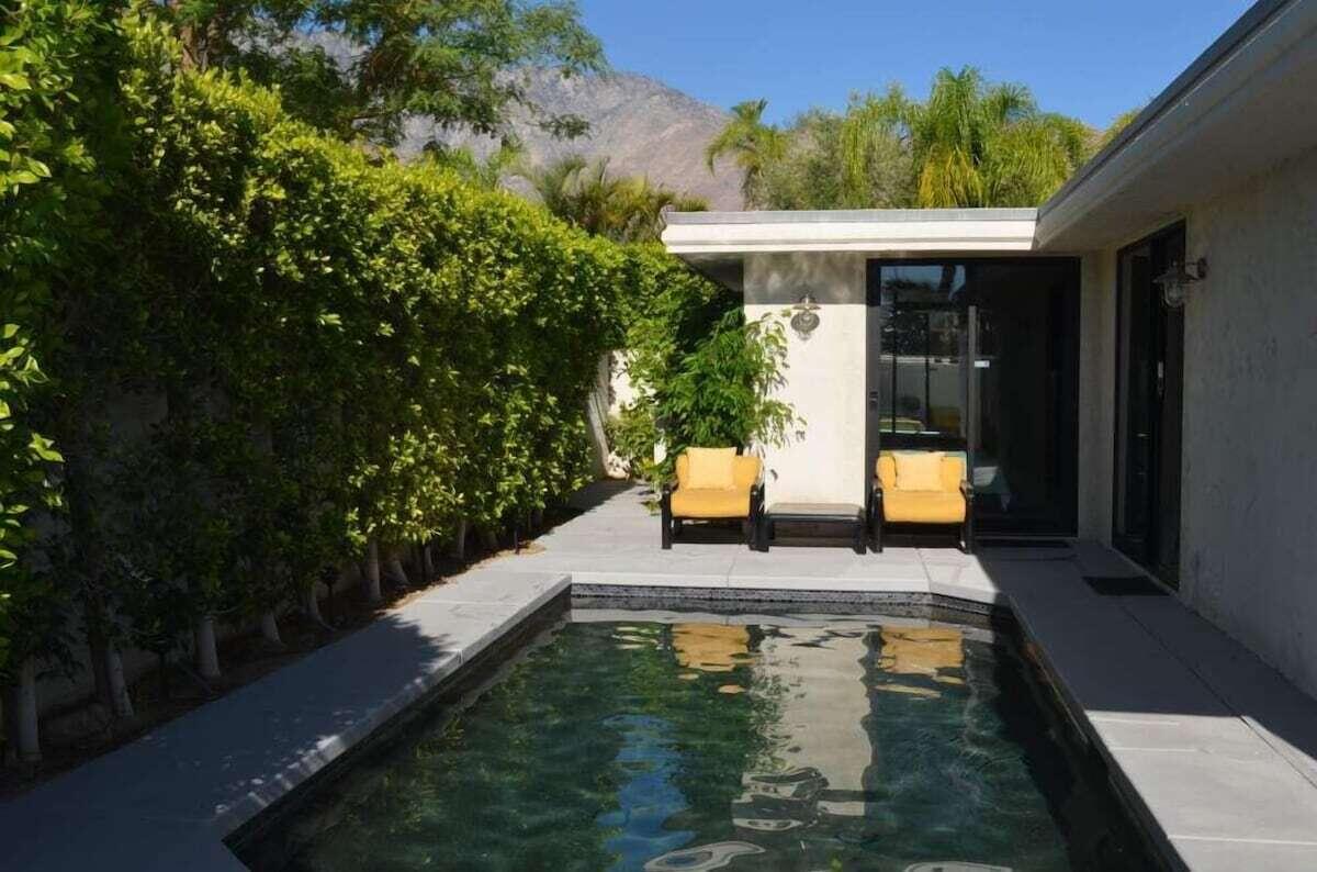 130 West Racquet Club Road, Unit 412 Palm Springs, CA 92262 - Photo 1 of 21 8b83a14c