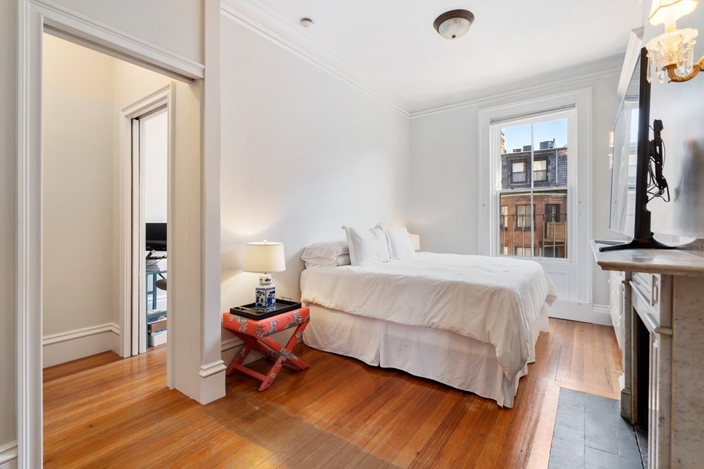 263 Beacon Street, Unit 3 Boston, MA 02116 - Photo 6 of 13