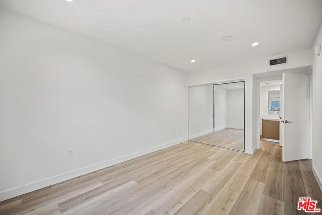 $6,195 | 10405 Louisiana Avenue, Unit 403, Los Angeles, CA 90025