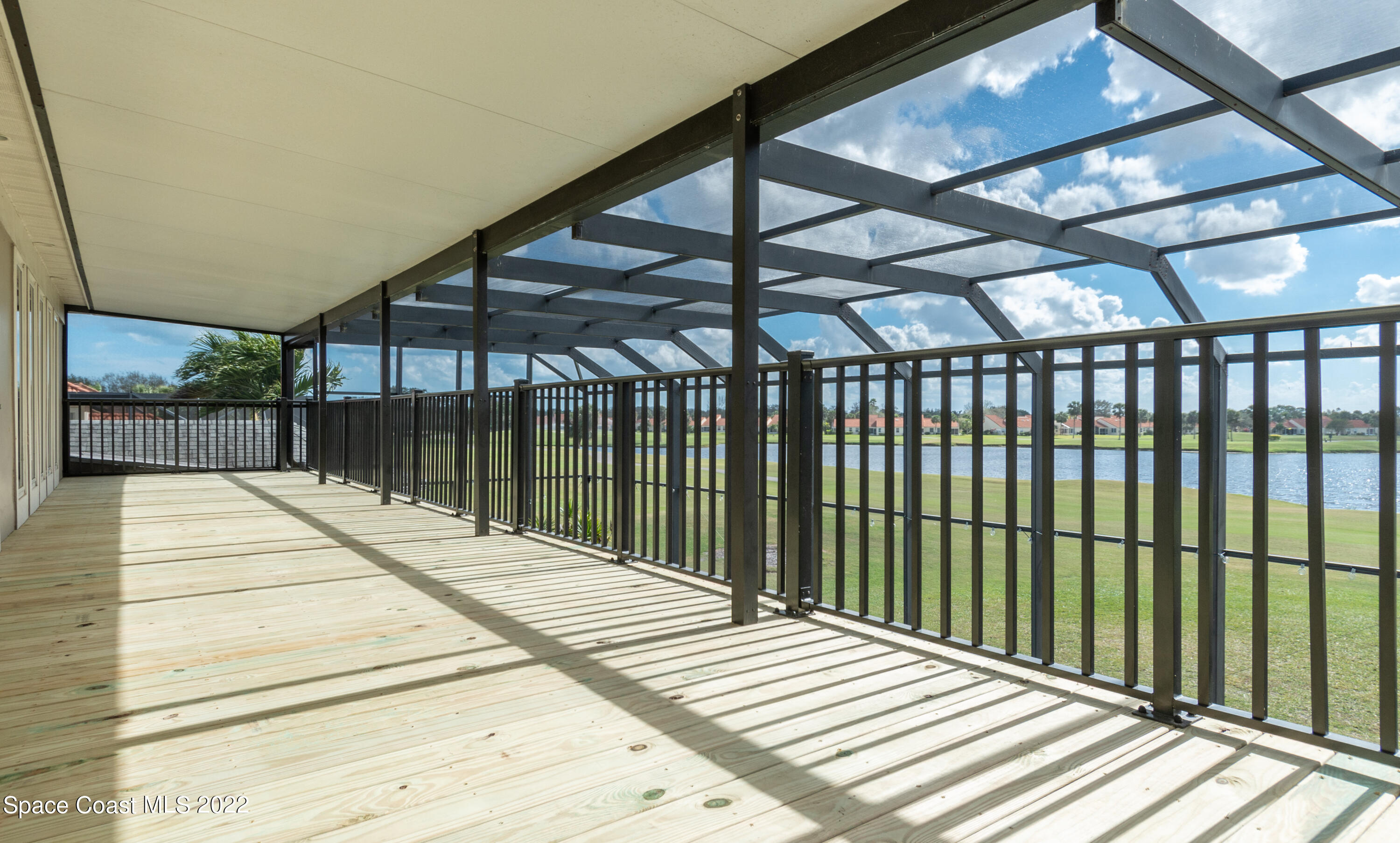 870 Kerry Downs Circle Melbourne, FL 32940 - Photo 8 of 41 a view of a balcony