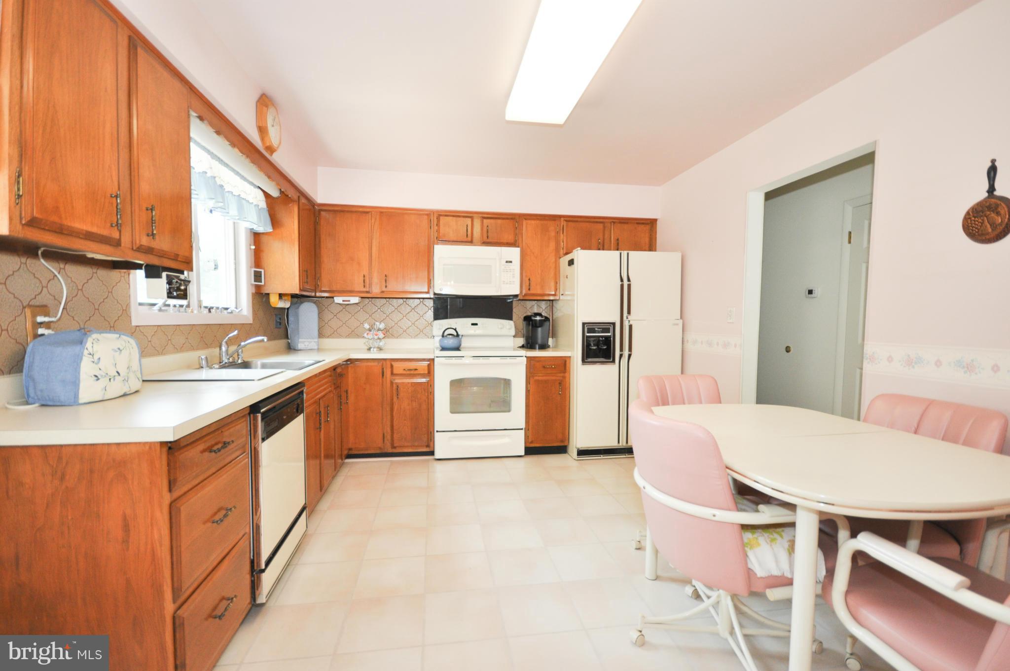 1305 Terry Way Fallston, MD 21047 - Photo 8 of 30 Kitchen