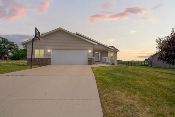 $379,000 | 315 Hazeltine Avenue Northeast, Owatonna, MN 55060