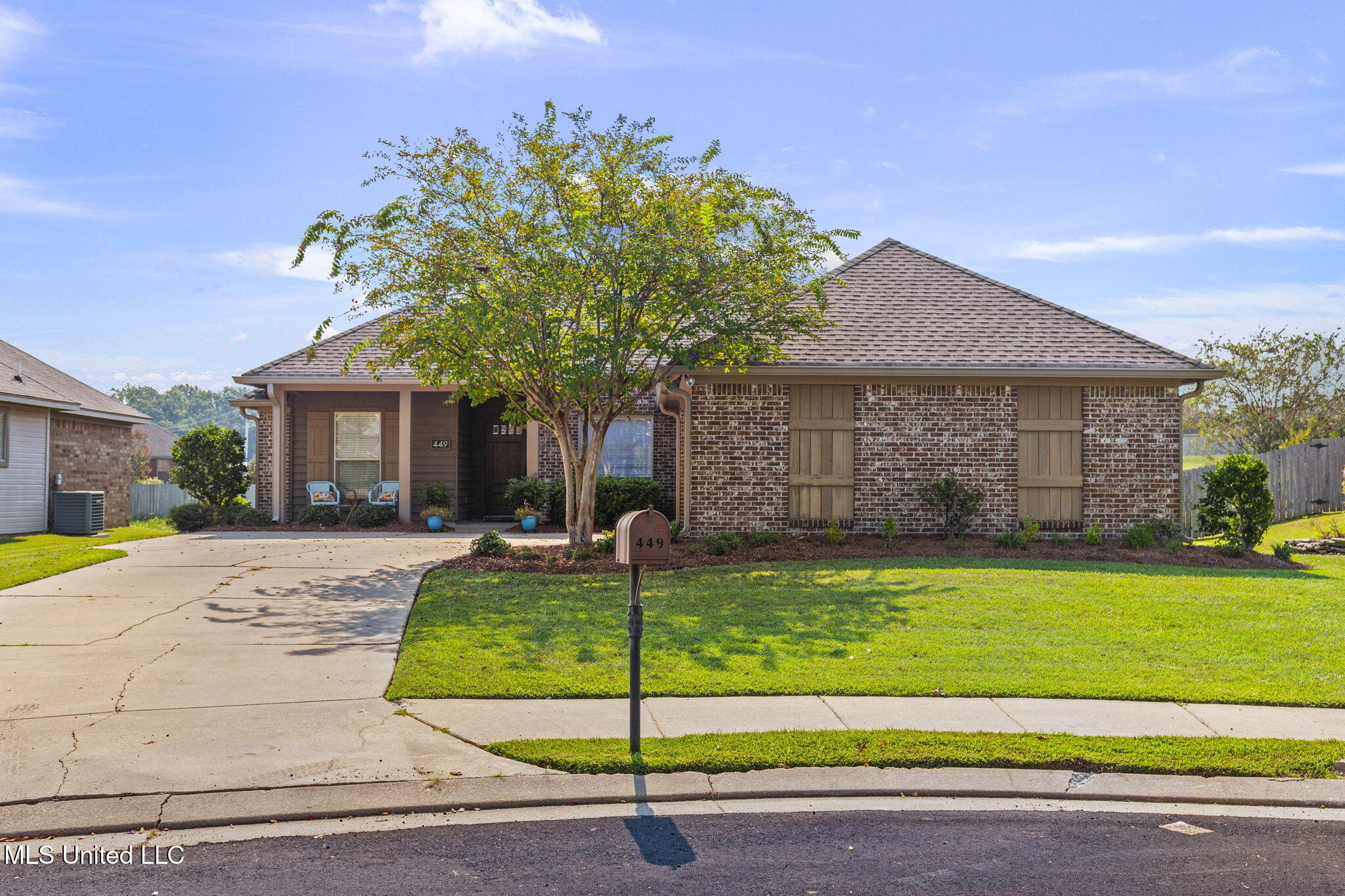 449 Springhill Point Brandon, MS 39047 - Photo 1 of 50 1-web-or-mls-449 Springhill-1