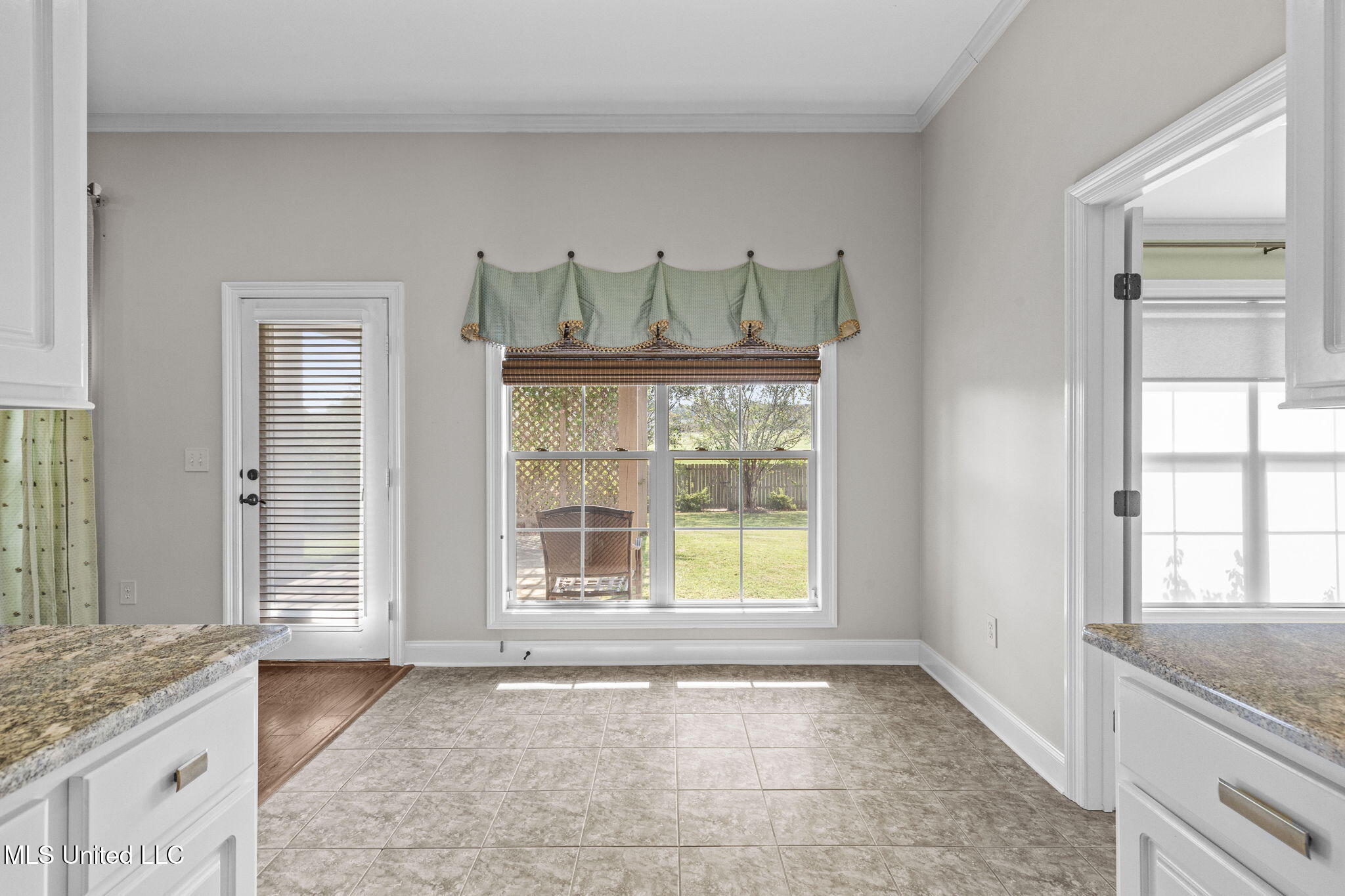 449 Springhill Point Brandon, MS 39047 - Photo 15 of 50 16-web-or-mls-449 Springhill-16
