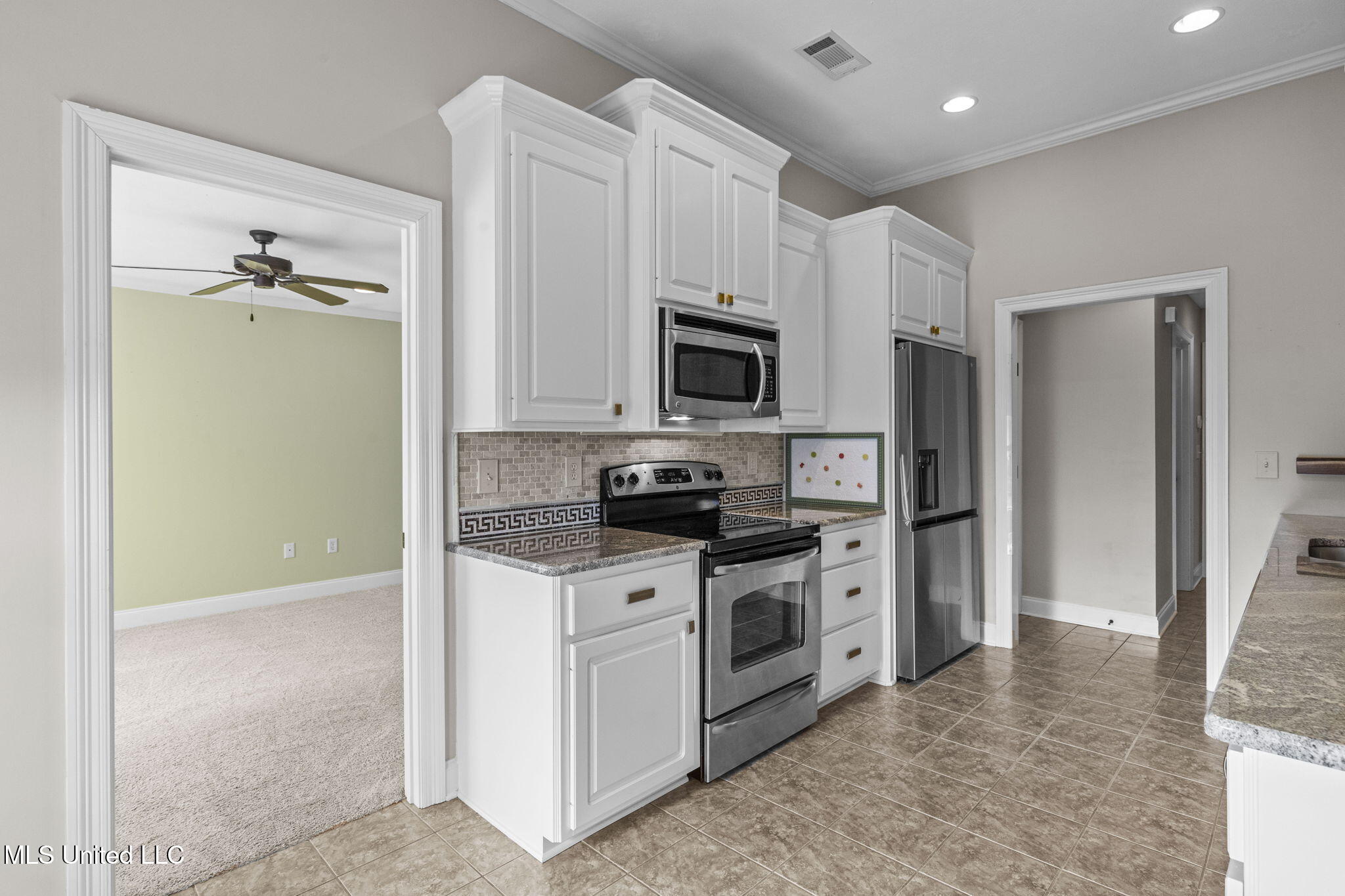 449 Springhill Point Brandon, MS 39047 - Photo 18 of 50 19-web-or-mls-449 Springhill-19