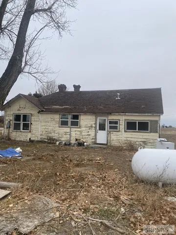 $300,000 | 7595 South 55th West, Idaho Falls, ID 83402