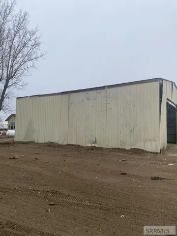 $300,000 | 7595 South 55th West, Idaho Falls, ID 83402