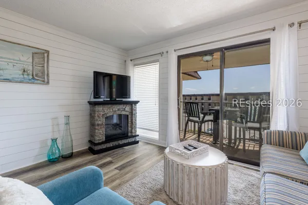 $284,500 | 40 Folly Field Road, Unit C346, Hilton Head Island, SC 29928