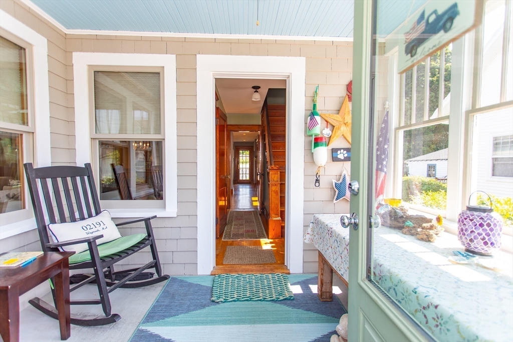 52 Wachusett Road Weymouth, MA 02191 - Photo 14 of 41