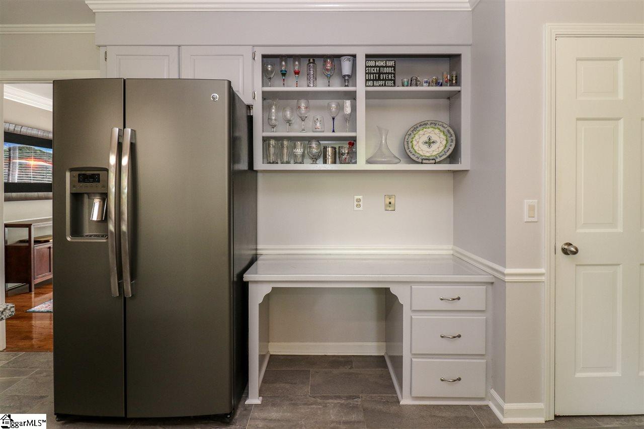 308 Water Mill Road Greer, SC 29650 - Photo 10 of 36 Gallery Image 10