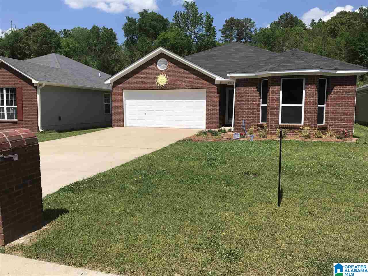 1040 Georgetown Lane Birmingham, AL 35217 - Photo 1 of 20