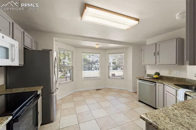 $414,900 | 3245 Chestnut Glen Lane, Colorado Springs, CO 80918