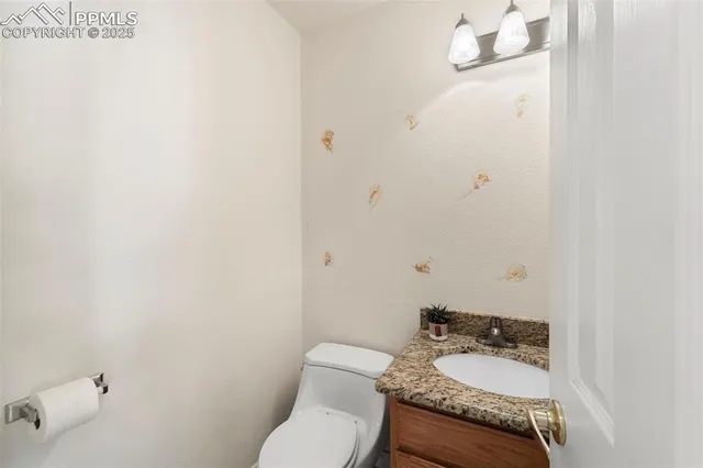 $414,900 | 3245 Chestnut Glen Lane, Colorado Springs, CO 80918