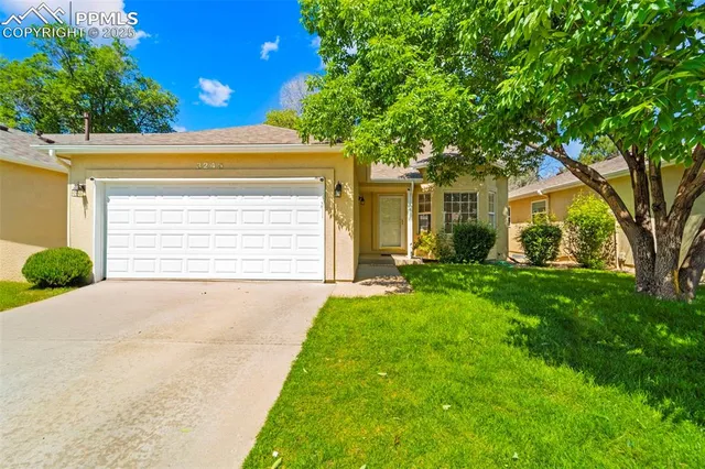 $414,900 | 3245 Chestnut Glen Lane, Colorado Springs, CO 80918